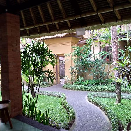 Ubud Lestari Bungalows Extérieur photo